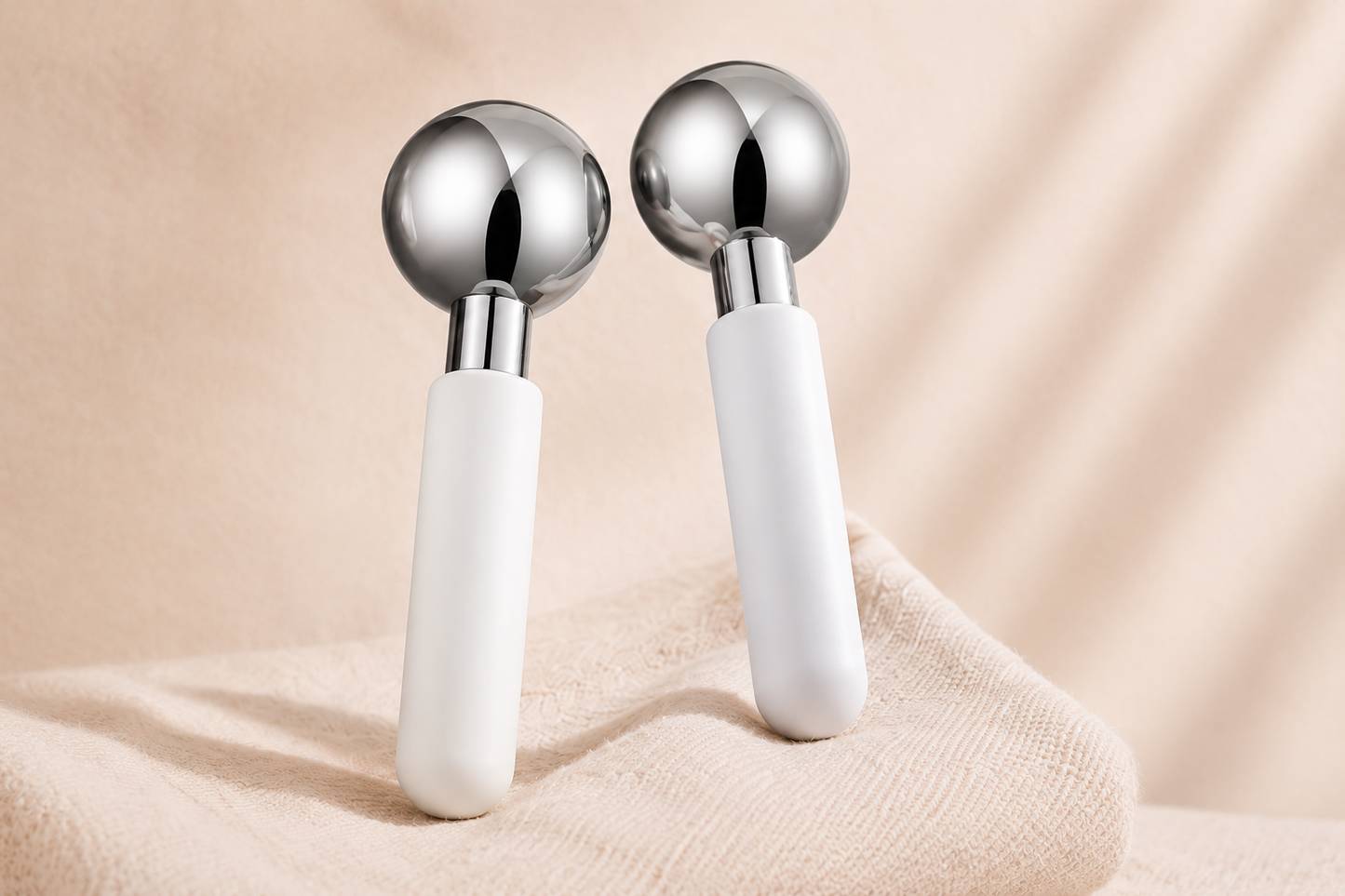 Rodillo de Enfriamiento Facial — Bolas Frías de Acero Inoxidable Antiojeras